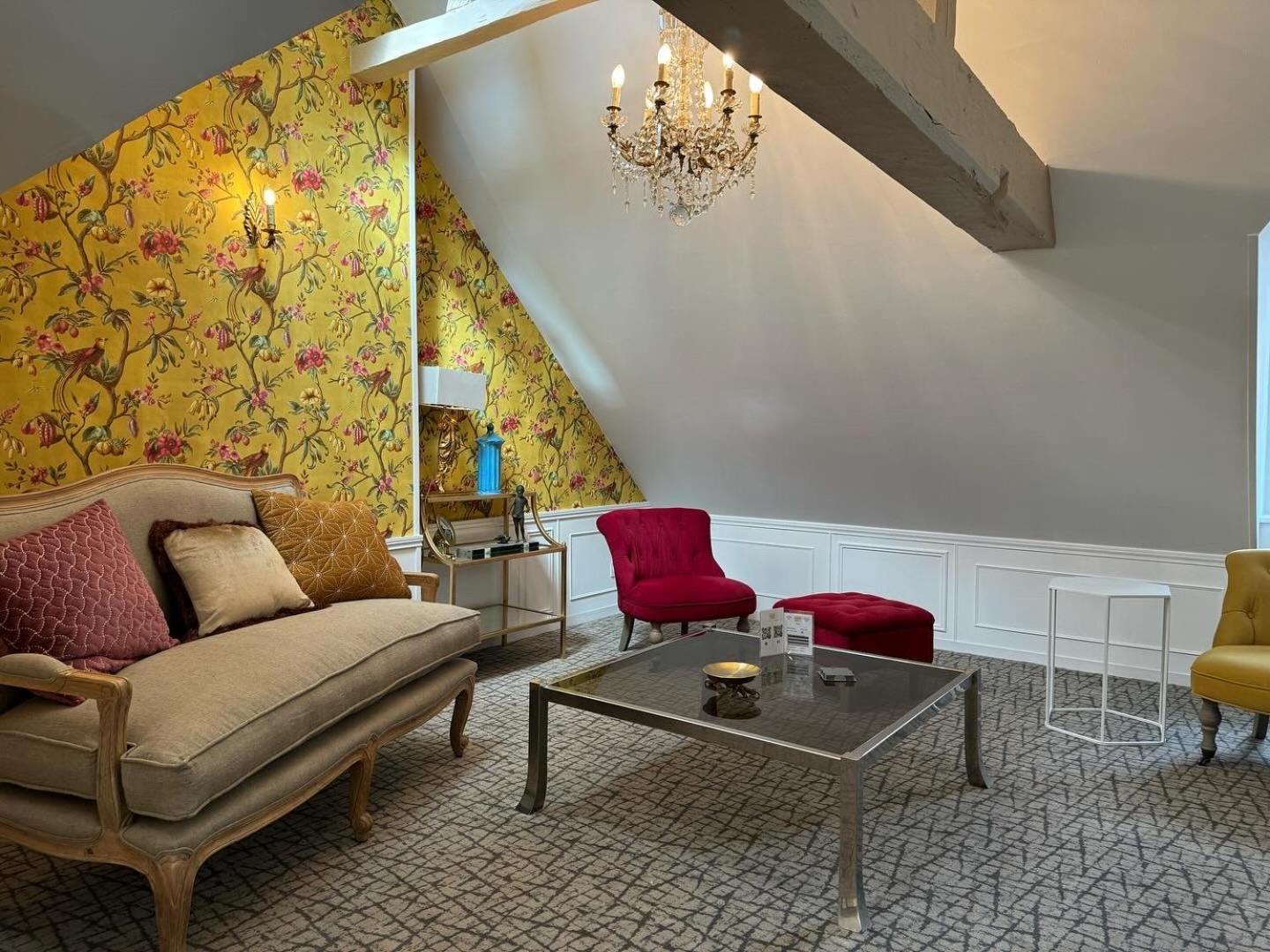 Le Tardif, Noble Guesthouse Байо Номер фото